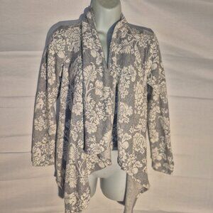 Know Rose Cardigan sweater White and Grey floral design in size XS/S